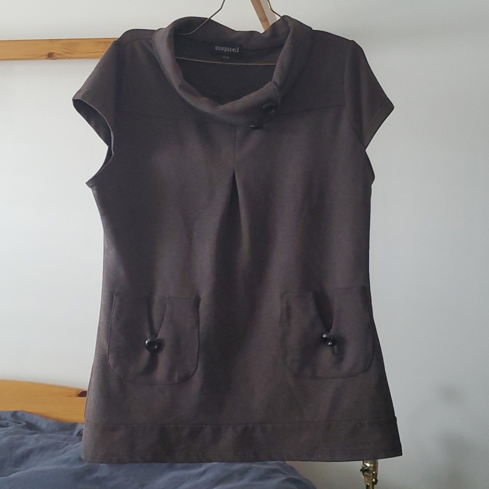 Top - Picture 5 of 6